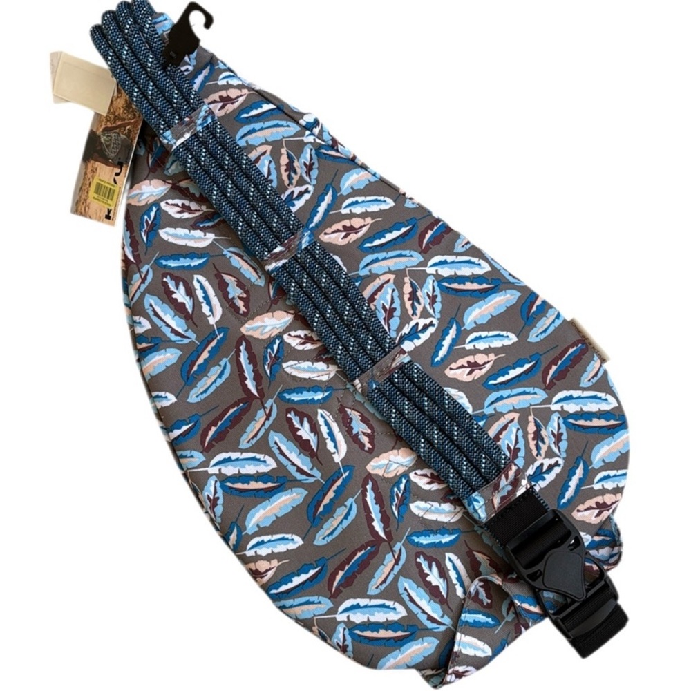 KAVU Rope Sling Crossbody Bag Fine Feathers Pattern NWT Outdoor Gorpcore - Picture 5 of 11
